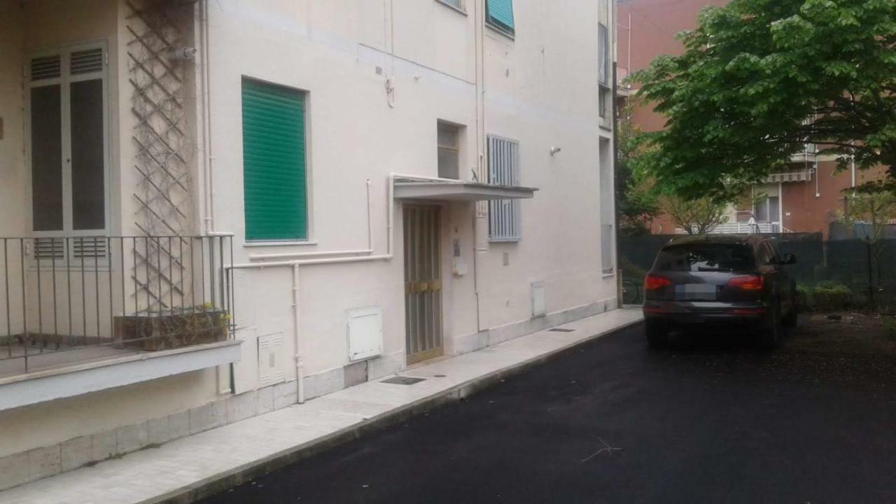 Casa Graziella Appartement Pescara Buitenkant foto